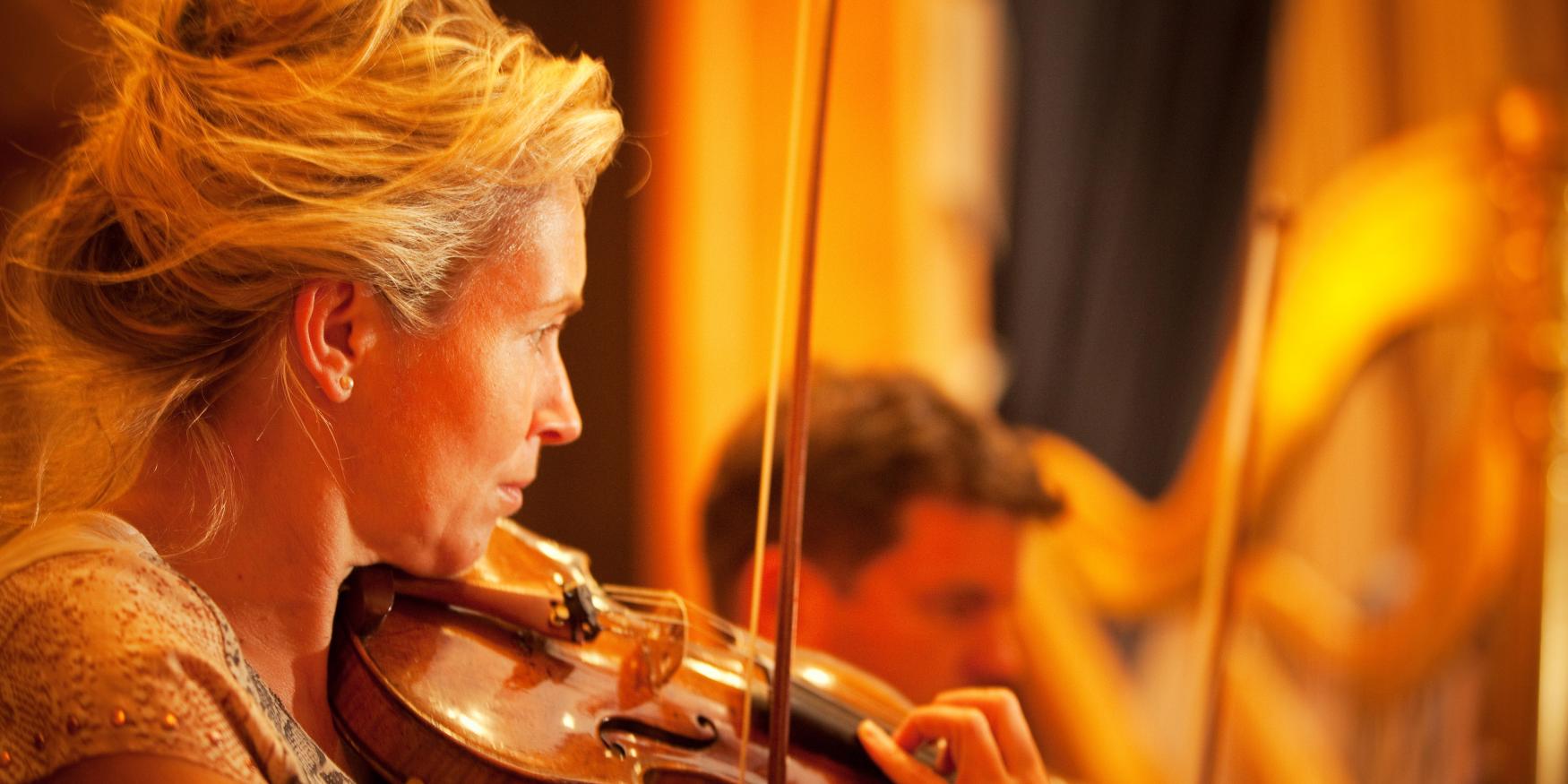 Orchester Portrait Monika Uhler, Violinistin