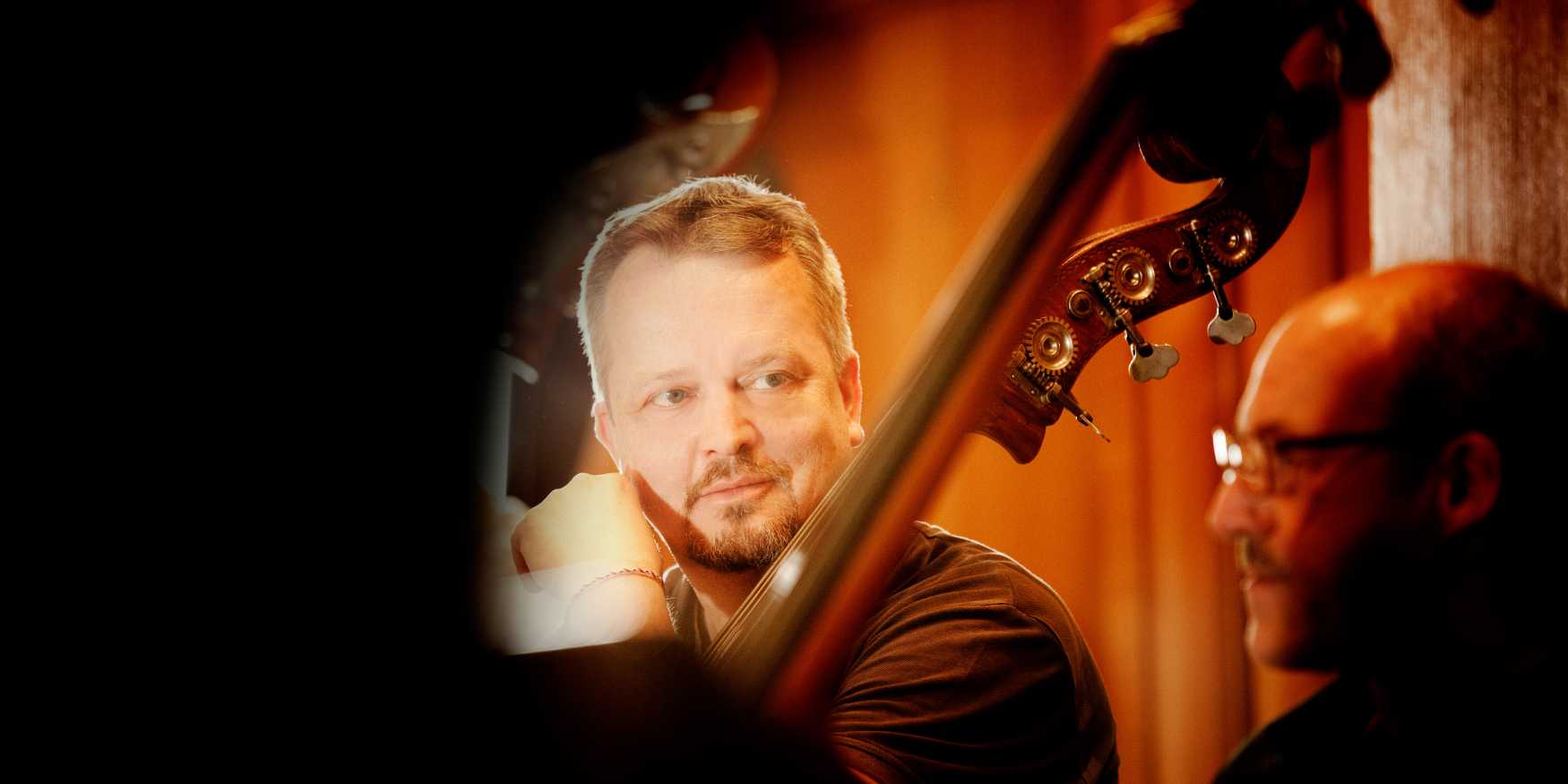 Ziegler Portrait, Kontrabassist